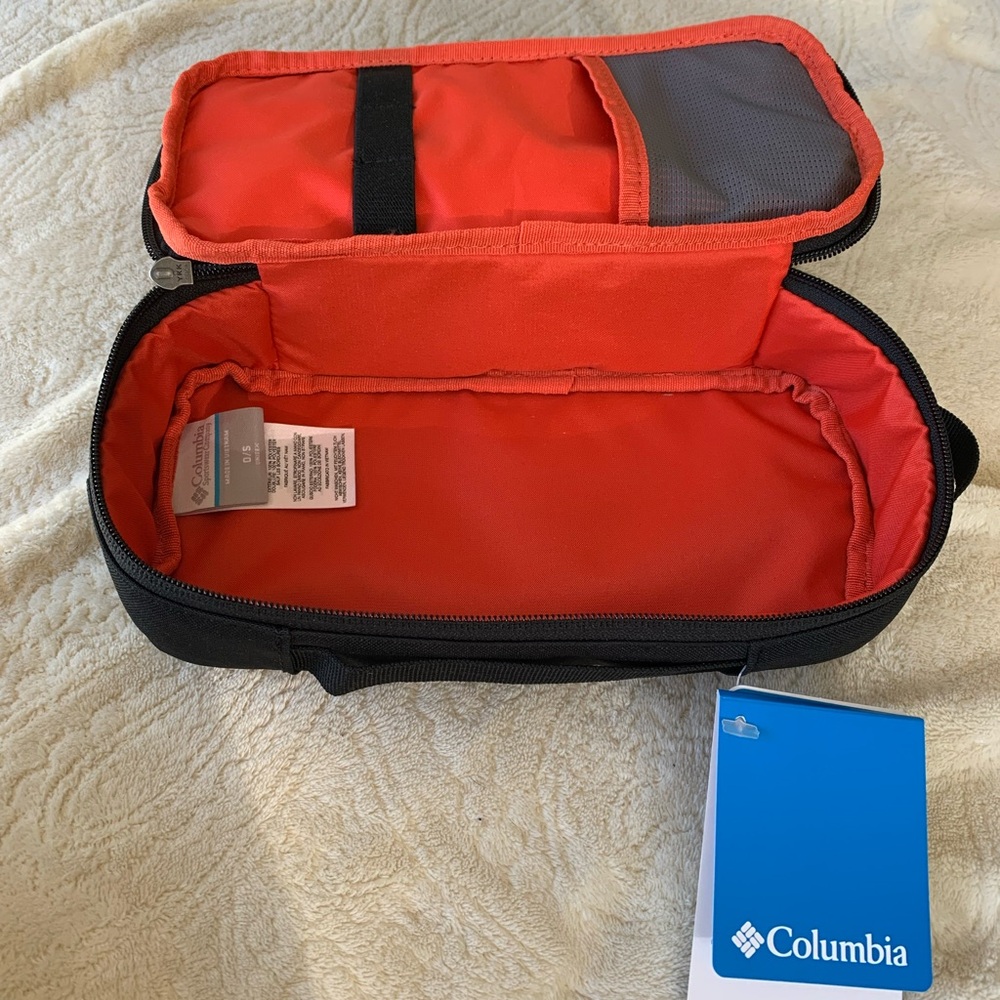 Price Drop Columbia Camo Unisex Accessory Case - Picture 4 of 10
